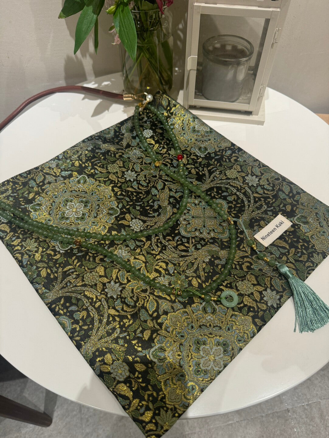 Chinoiserie Golden Green Beaded Tassel Silk Bag - Lumivault