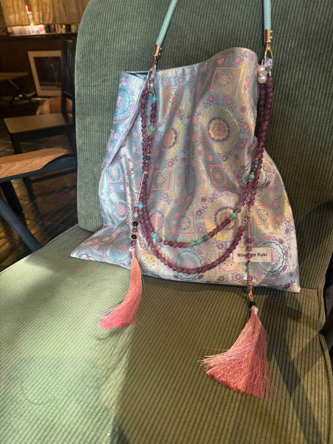 Chinoiserie Luxury Classic Pattern Jade Beaded Tassel Silk Bag - Lumivault