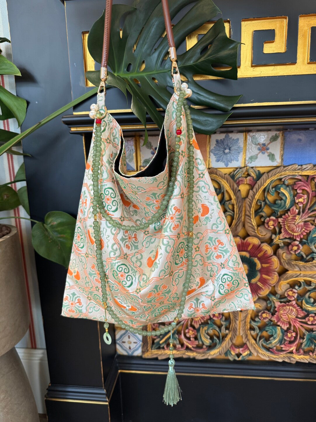 Chinoiserie Luxury Persimmon Jade Beaded Tassel Silk Bag - Lumivault