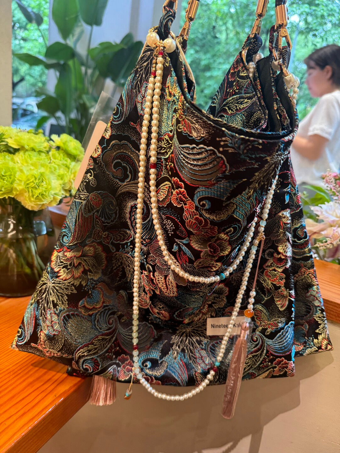 Chinoiserie Luxury Phoenix Tail Pearl Beaded Tassel Silk Bag - Lumivault