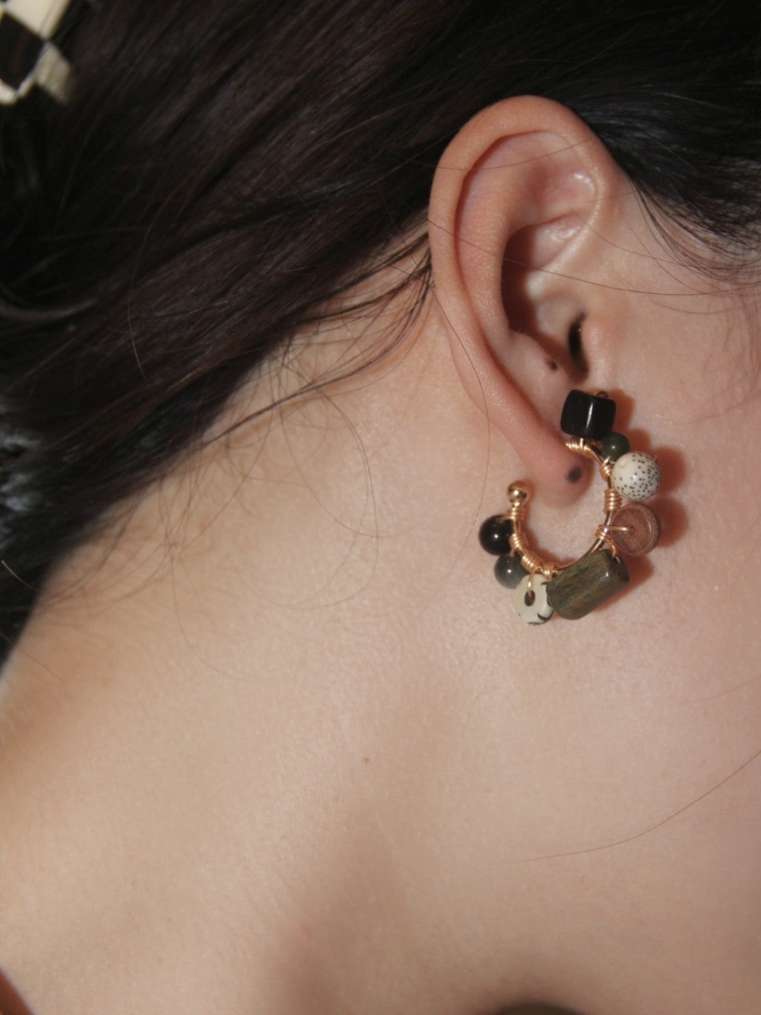 Chinoiserie Natural Bodhi Seeds Hoop Earrings