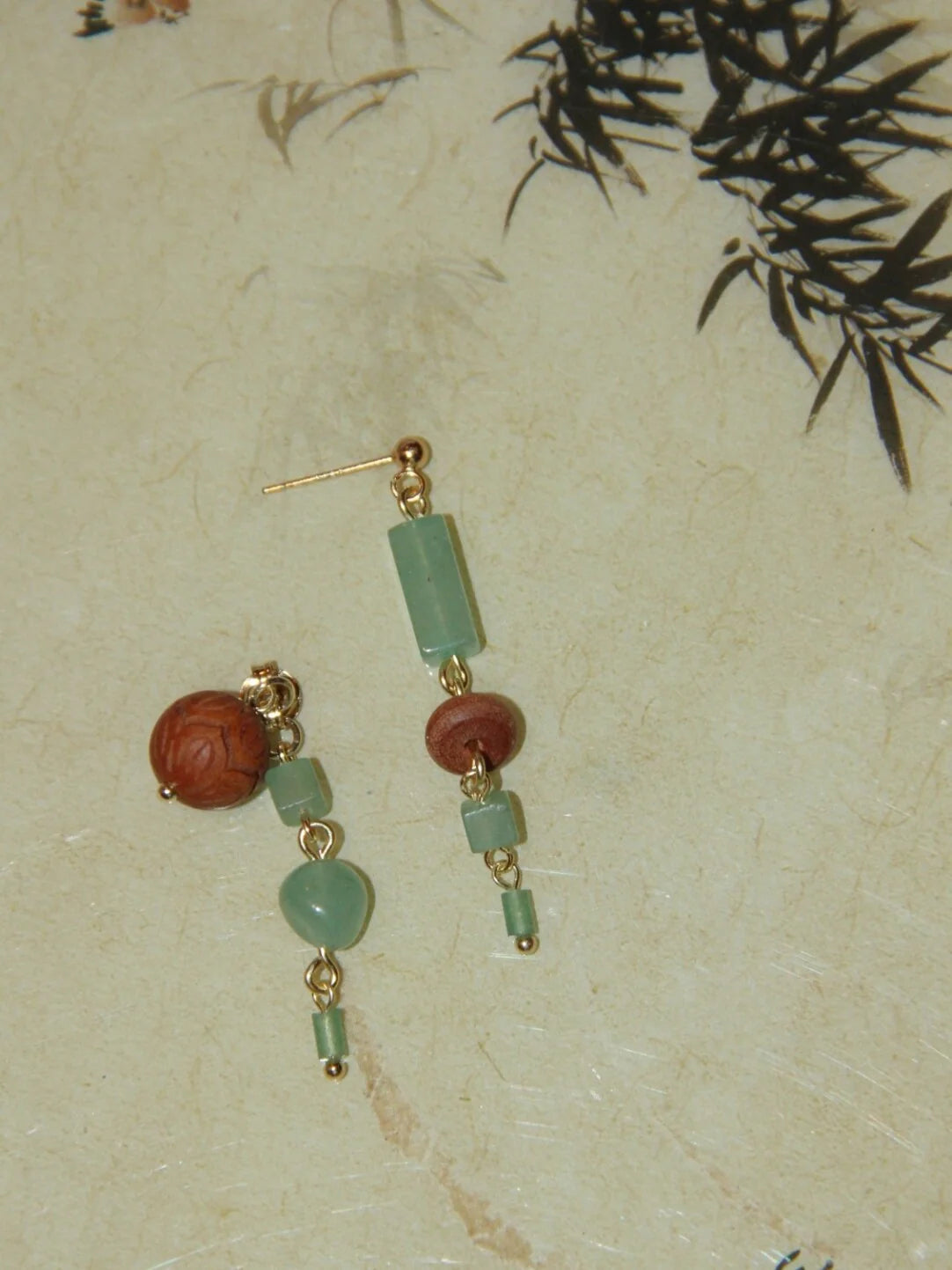 Chinoiserie Natural Jade Sandalwood Beaded Dangle Earrings