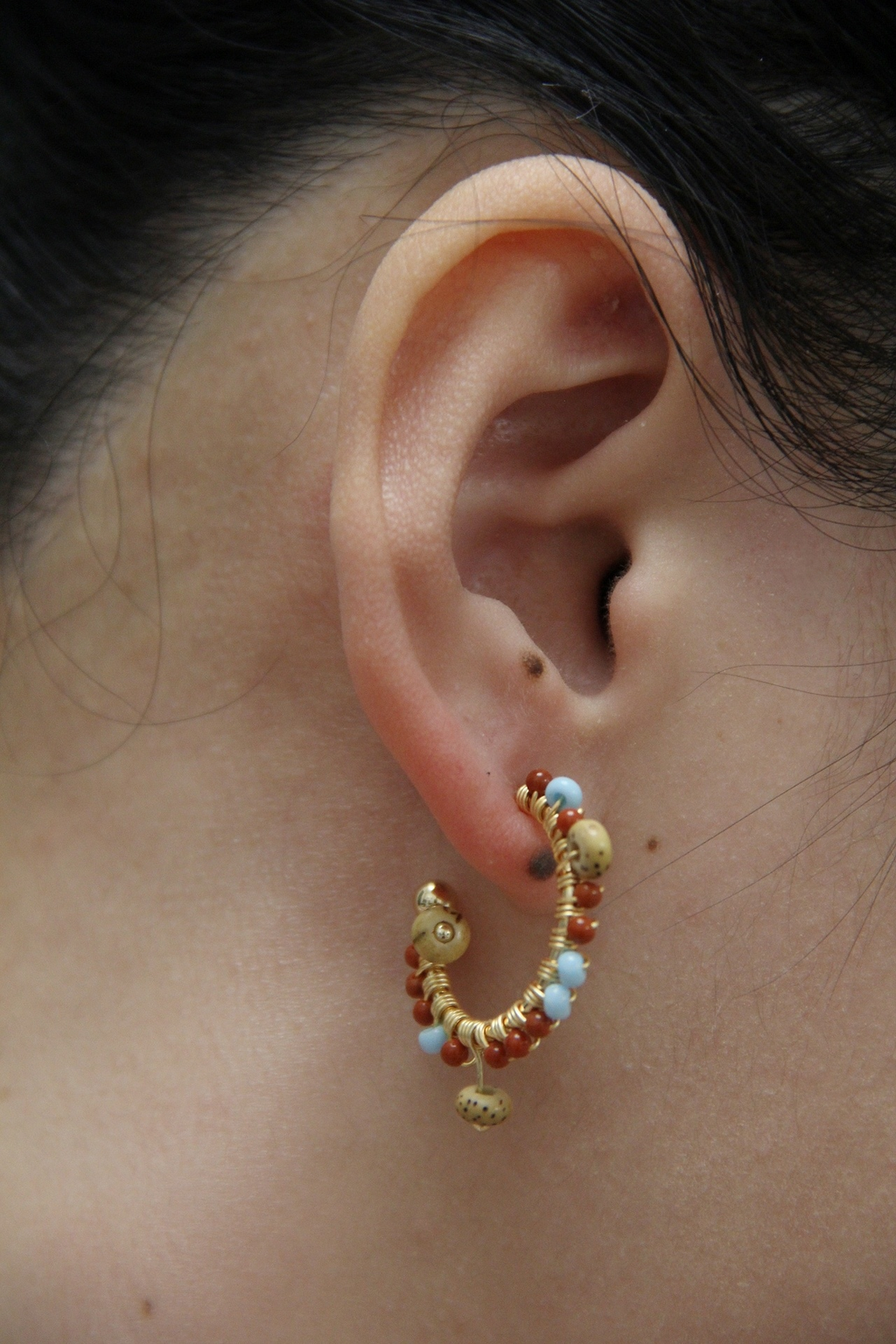 Chinoiserie Natural Red Agate Hoop Earrings,Lumivault.