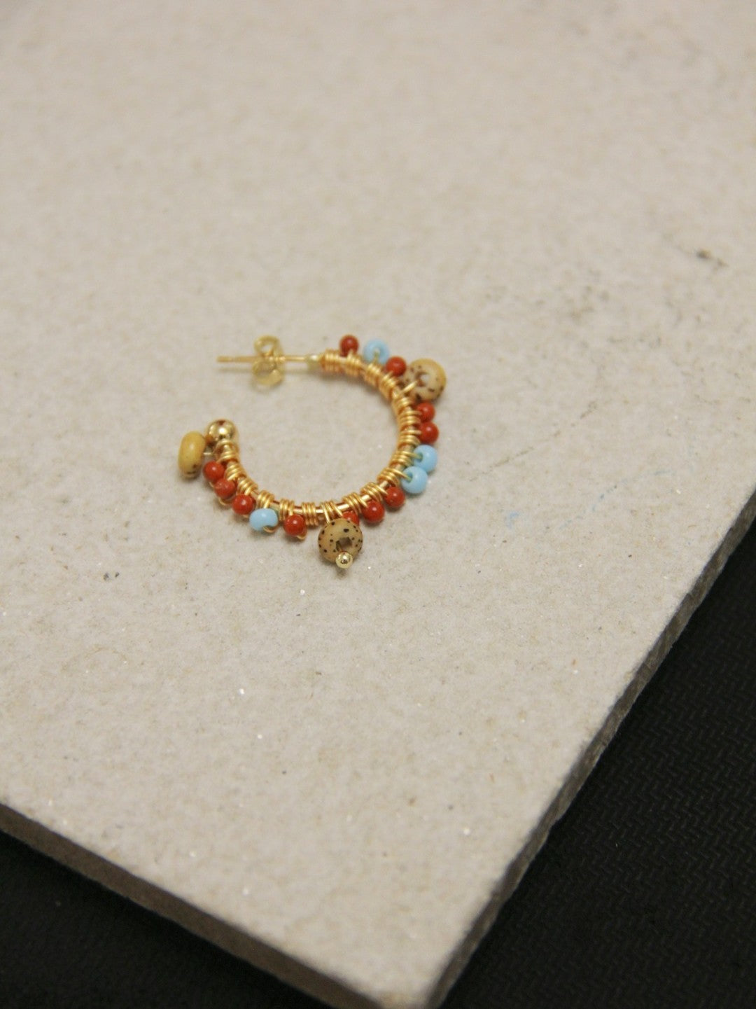 Chinoiserie Natural Red Agate Hoop Earrings
