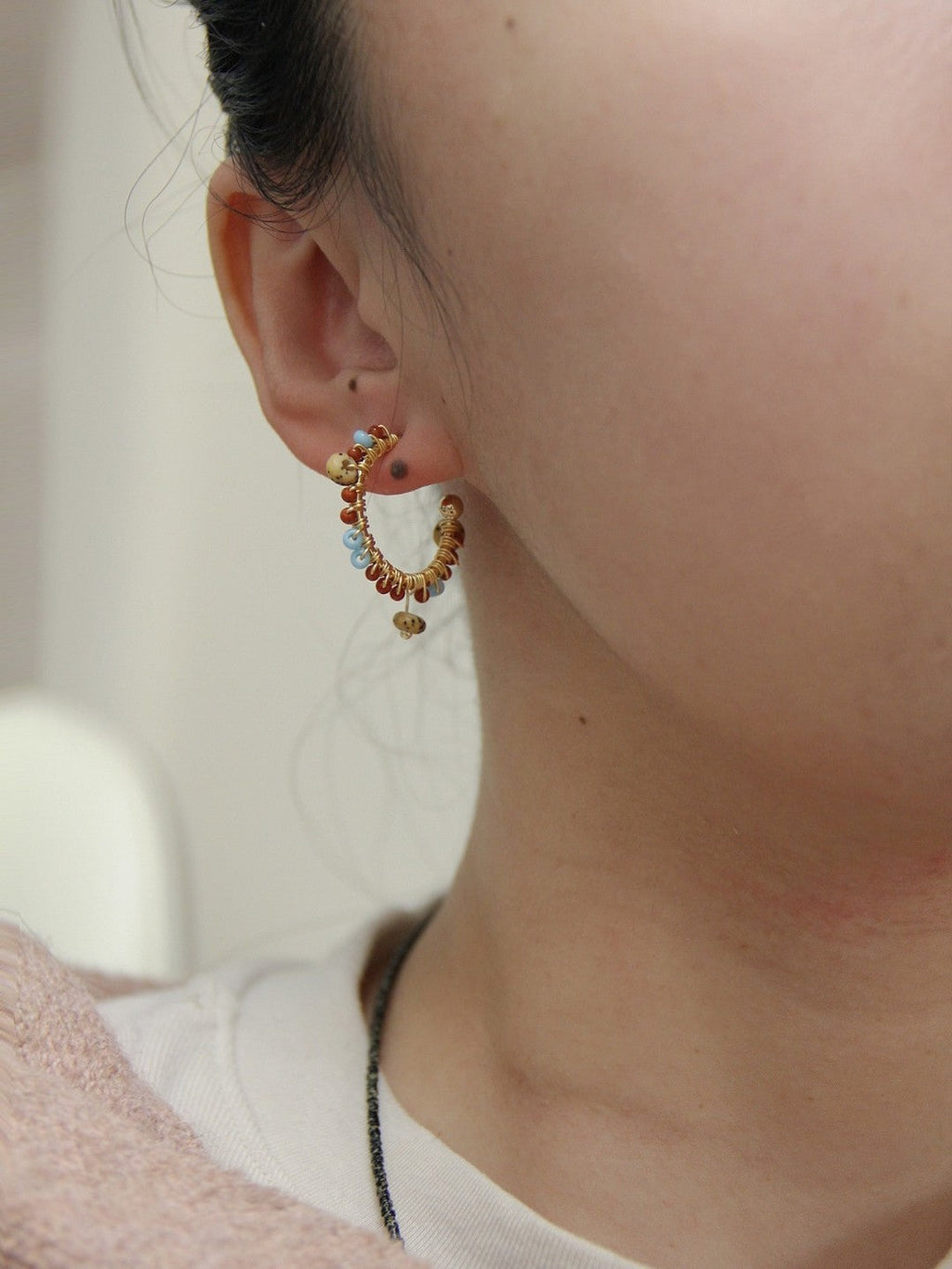 Chinoiserie Natural Red Agate Hoop Earrings,Lumivault.