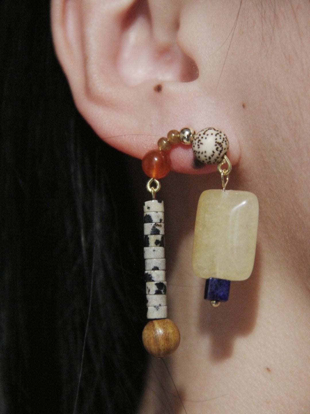Chinoiserie Natural Sandalwood Asymmetric Blue Earrings,Lumivault.