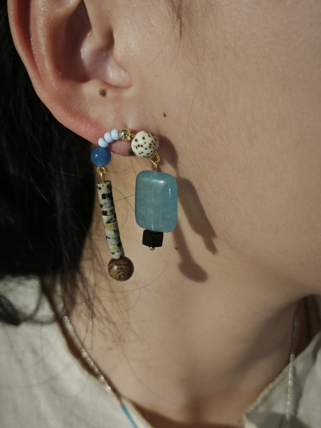 Chinoiserie Natural Sandalwood Asymmetric Blue Earrings,Lumivault.