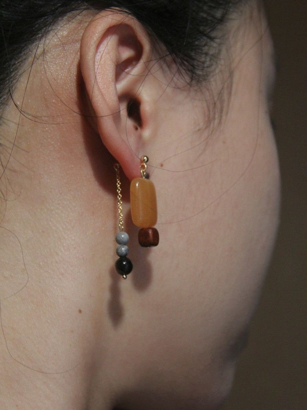 「Chinoiserie」Natural Sandalwood Asymmetric Earrings,Lumivault.
