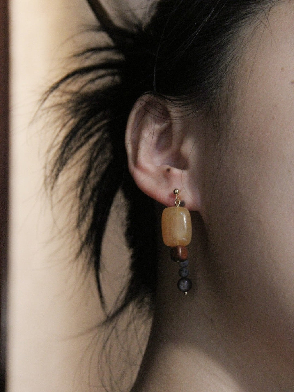 「Chinoiserie」Natural Sandalwood Asymmetric Earrings,Lumivault.