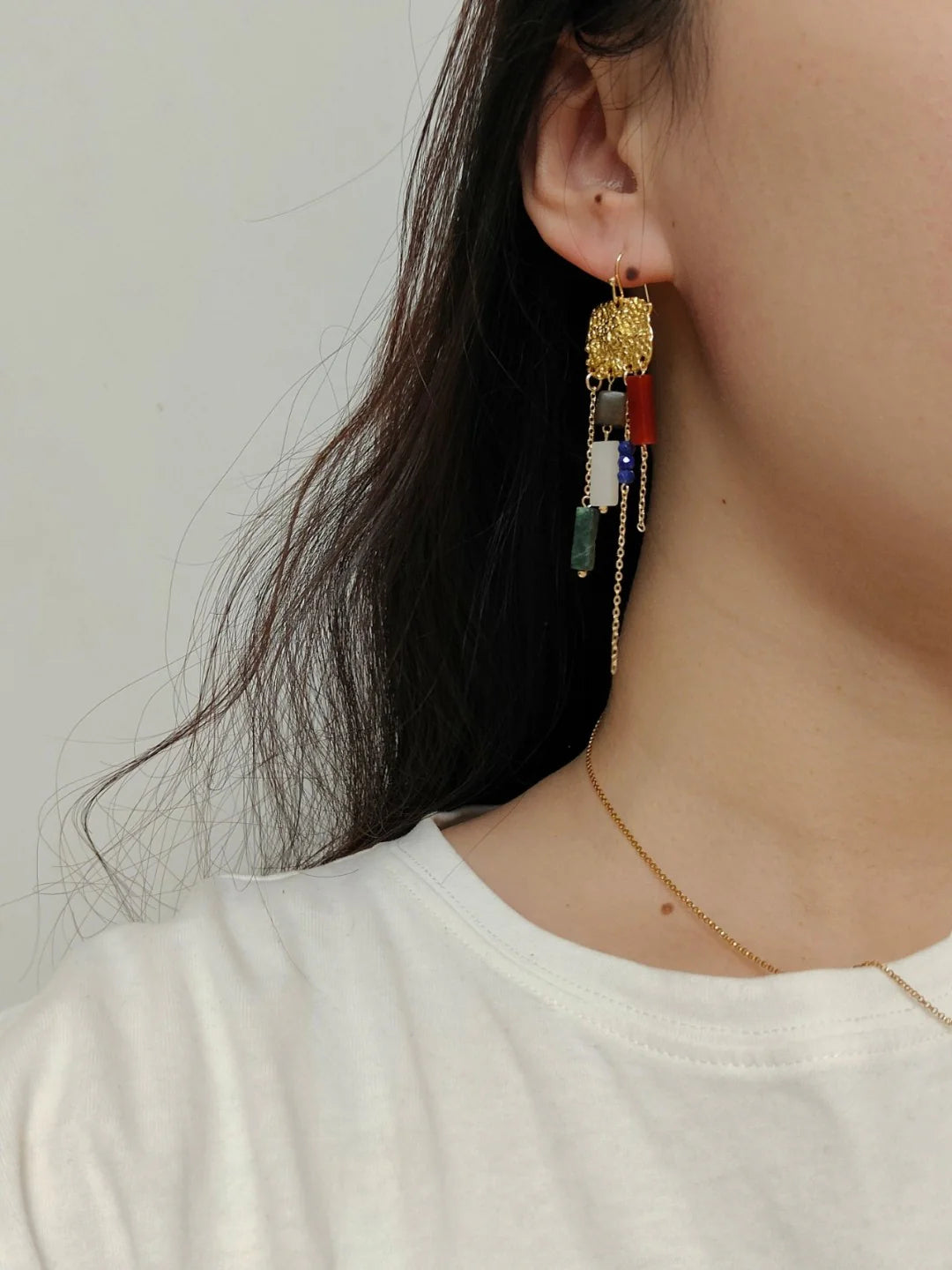 Chinoiserie Natural Sandalwood Asymmetric Silver Earrings
