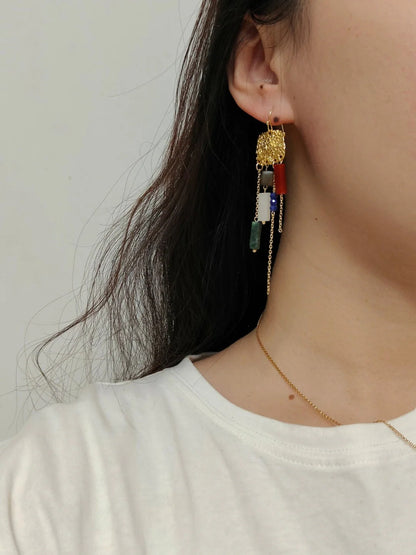 Chinoiserie Natural Sandalwood Asymmetric Silver Earrings