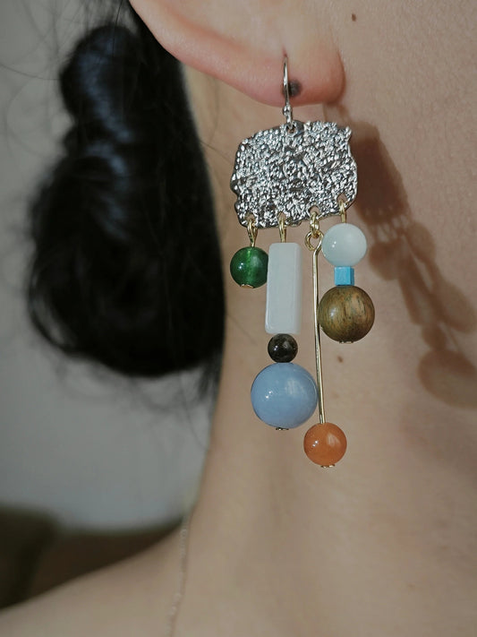 Chinoiserie Natural Sandalwood Asymmetric Silver Earrings