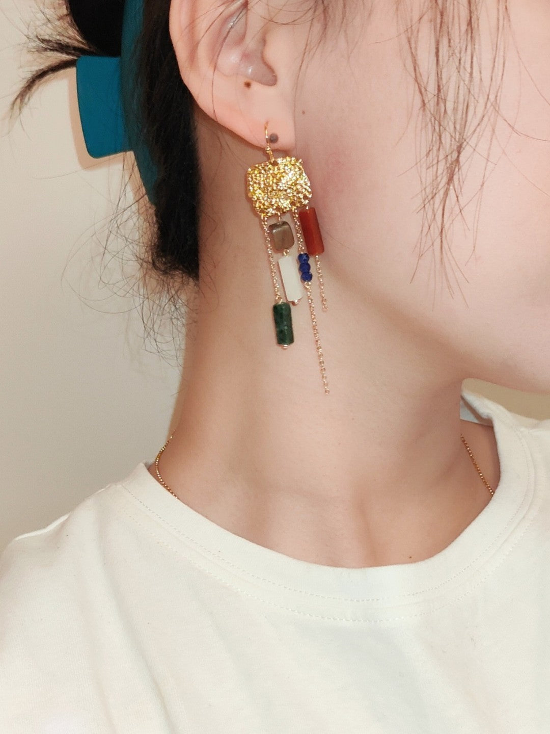 Chinoiserie Natural Sandalwood Asymmetric Silver Earrings,Lumivault.
