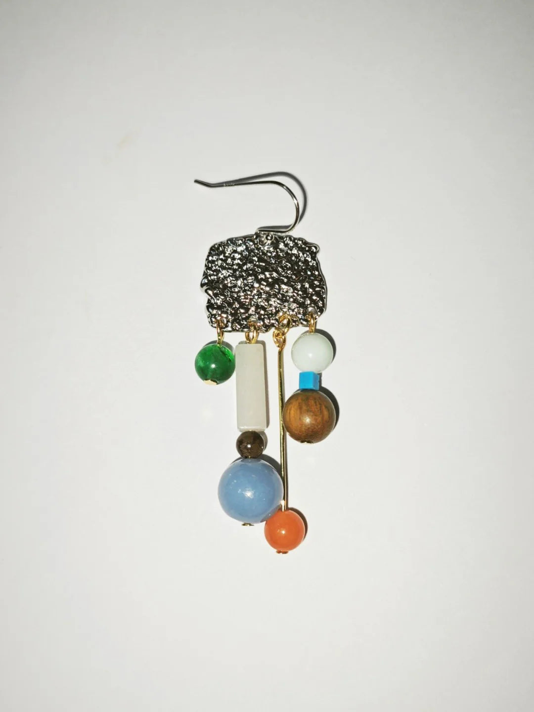 Chinoiserie Natural Sandalwood Asymmetric Silver Earrings
