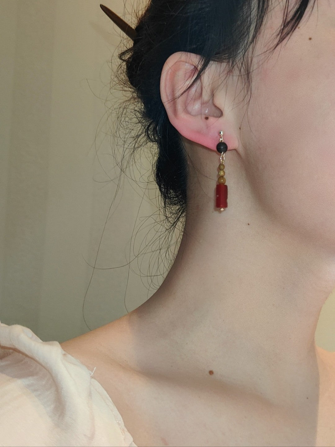 Chinoiserie Natural Sandalwood Dangle Earrings,Lumivault.