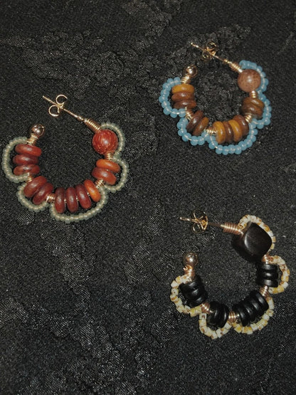 Chinoiserie Natural Sandalwood Flower Hoop Earrings - Lumivault