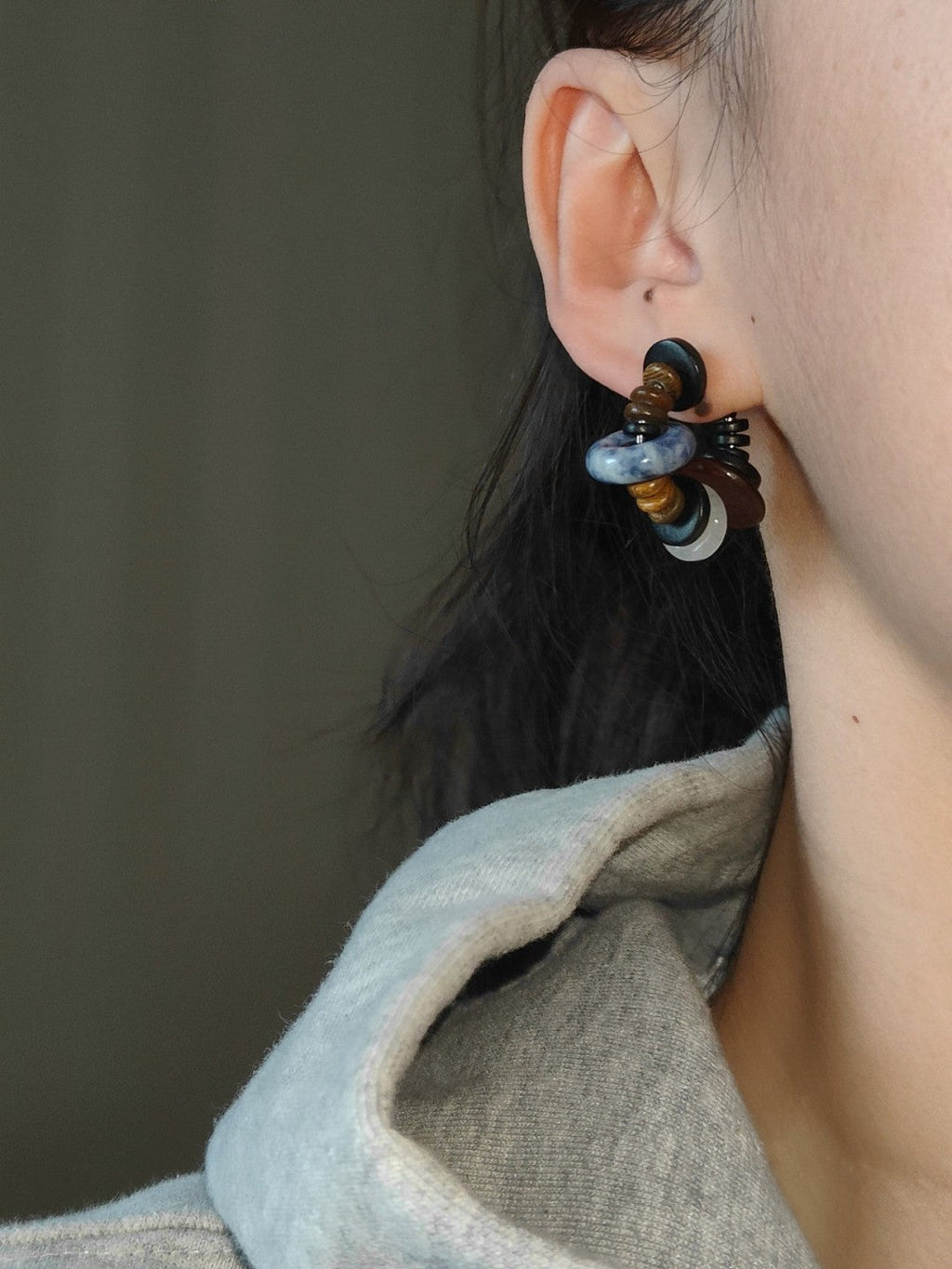 Chinoiserie Natural Sandalwood Hoop Earrings,Lumivault.
