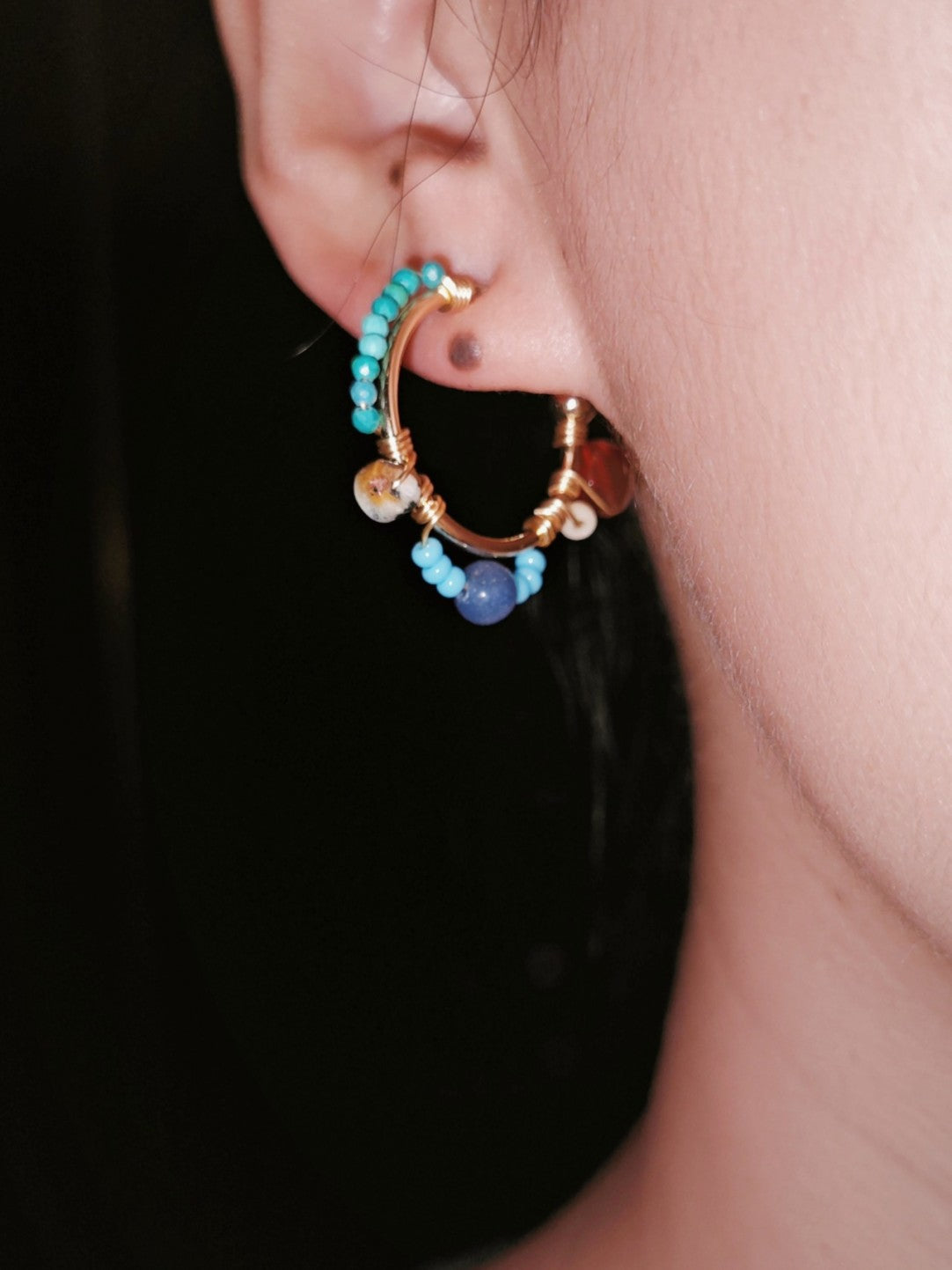Chinoiserie Natural Stones Beaded Hoop Earrings