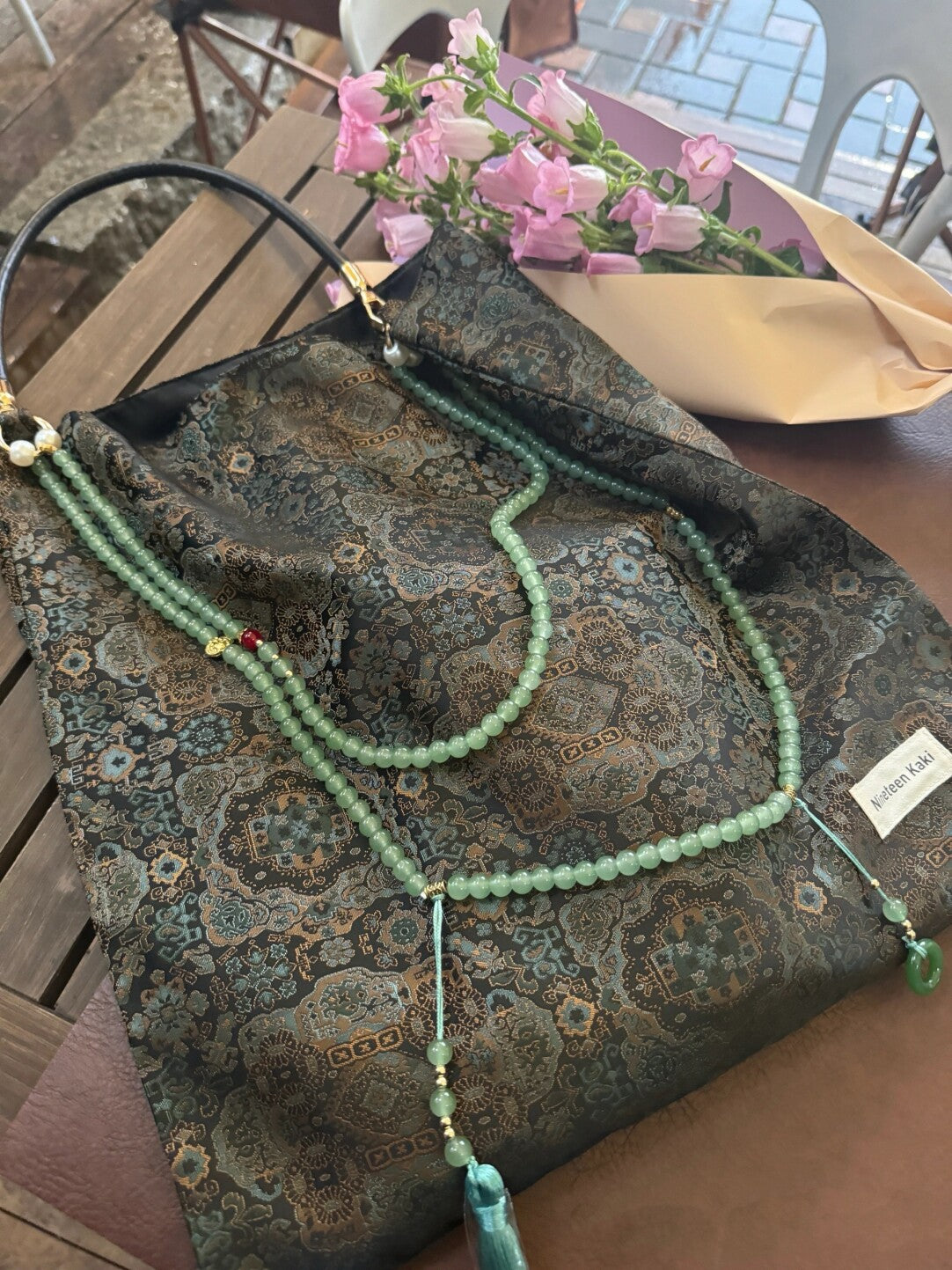Chinoiserie Oriental Style Pattern Beaded Tassel Silk Bag - Lumivault