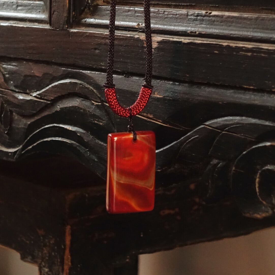 「Chinoiserie」Ping An Red Agate Necklace - Lumivault