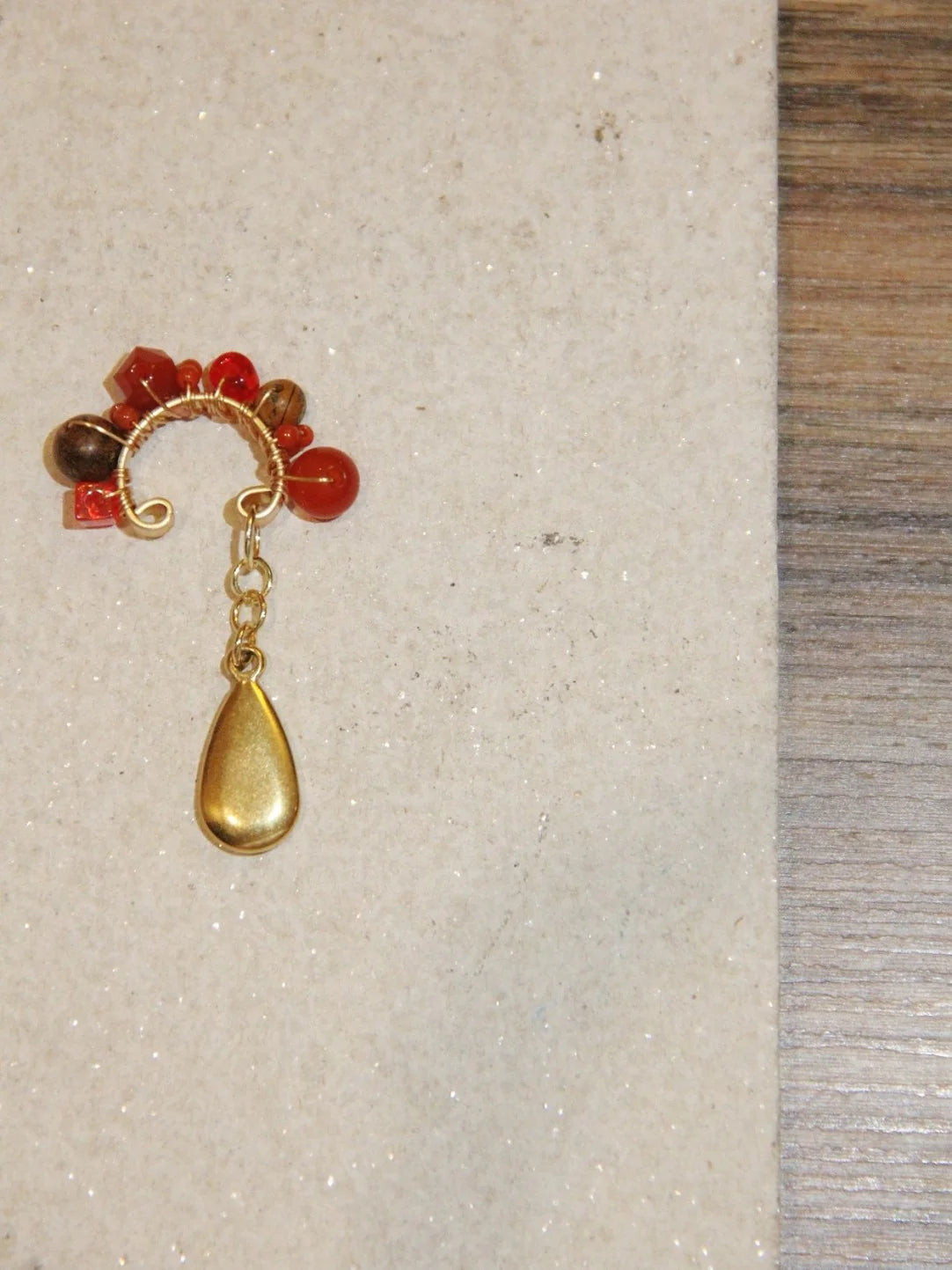 Chinoiserie Red Agate Beads Drop Conch Clip