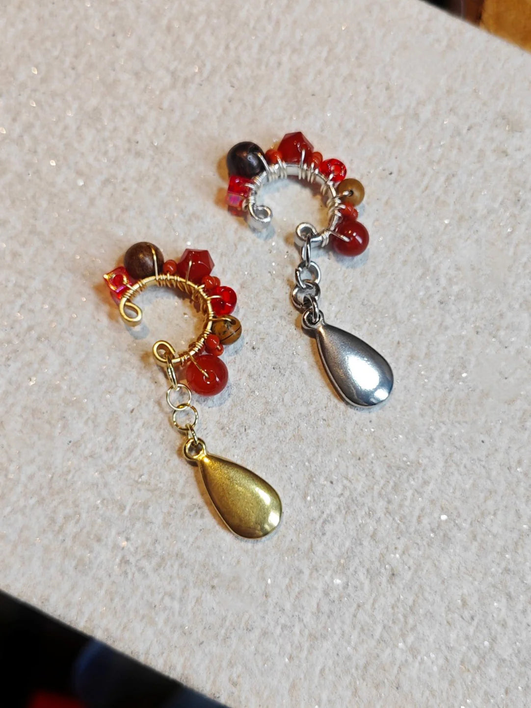 Chinoiserie Red Agate Beads Drop Conch Clip