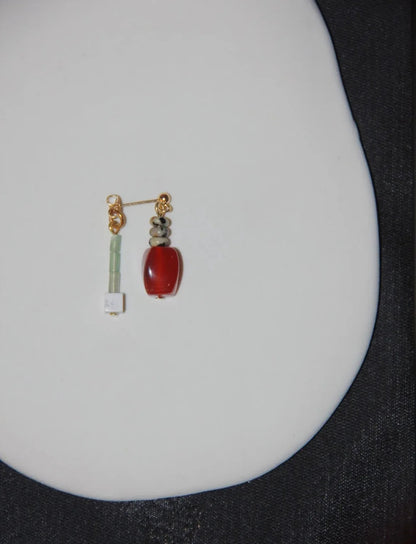 Chinoiserie Red Agate Irregular Dangle Earrings - Lumivault