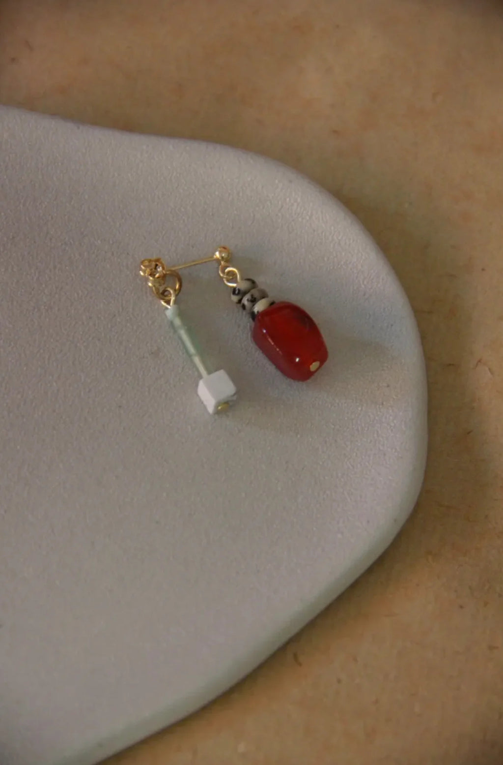 Chinoiserie Red Agate Irregular Dangle Earrings,Lumivault.
