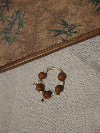 「Chinoiserie」Sandalwood Pearl Beaded Earrings - Lumivault