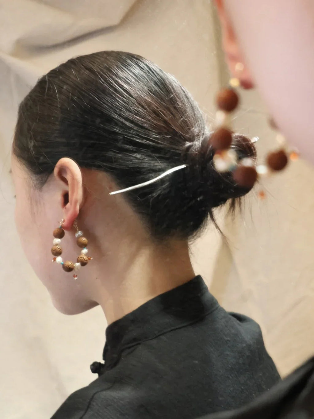 「Chinoiserie」Sandalwood Pearl Beaded Earrings,Lumivault.