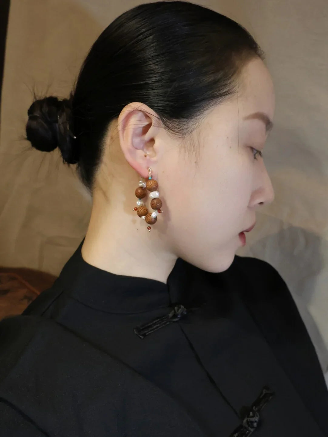 「Chinoiserie」Sandalwood Pearl Beaded Earrings,Lumivault.