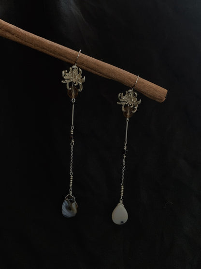 Chrysanthemum Beaded Long Earrings