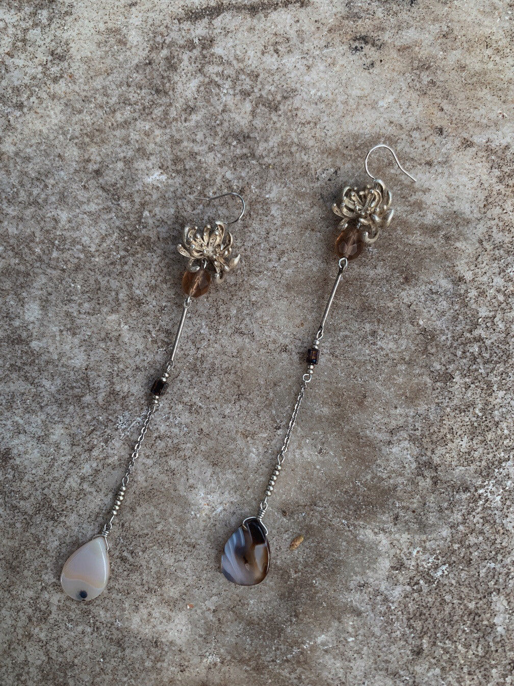 Chrysanthemum Beaded Long Earrings,Lumivault.