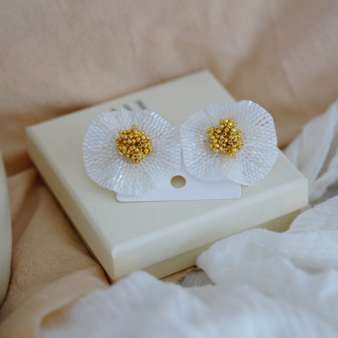 Clean White Flower Beaded Earrings,Lumivault.