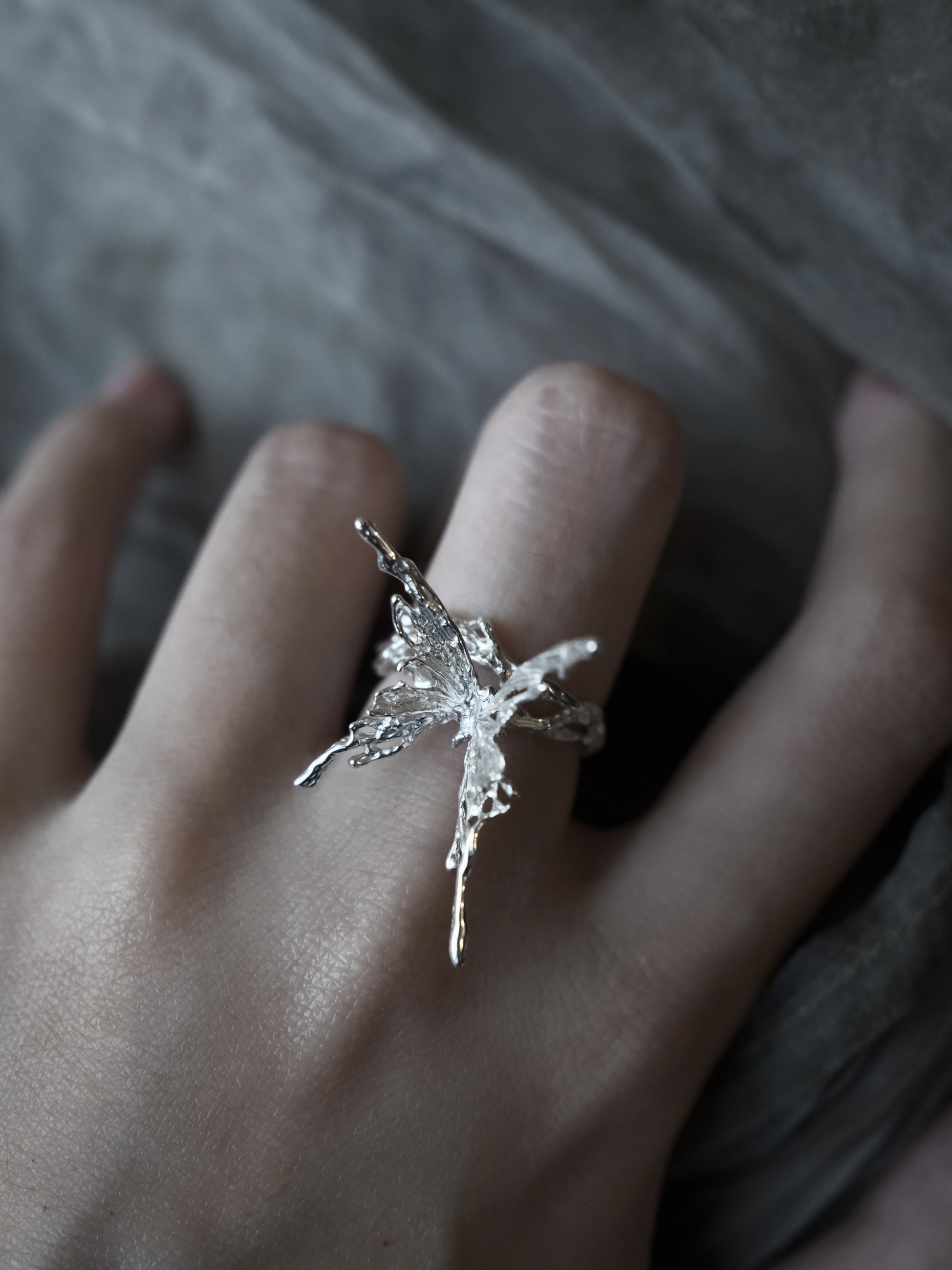 Dead Leaf Butterfly Open Ring - Lumivault