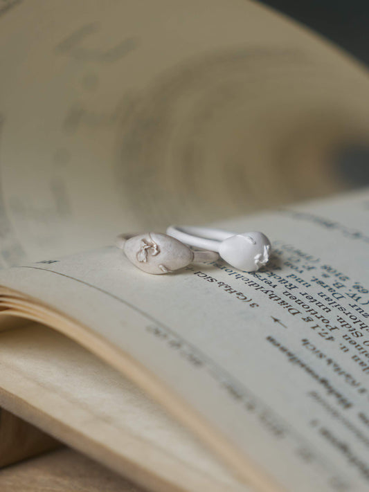 Embossed Iris Bean Open Ring