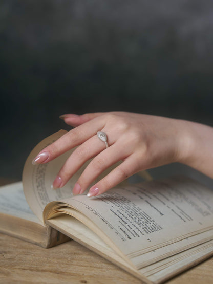 Embossed Iris Bean Open Ring