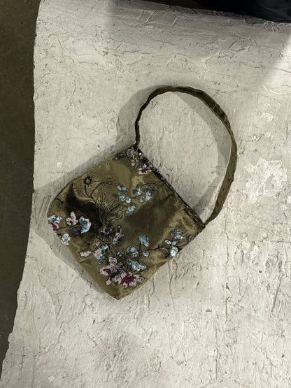 Embroidery Silk Velvet Shoulder Bag - Lumivault