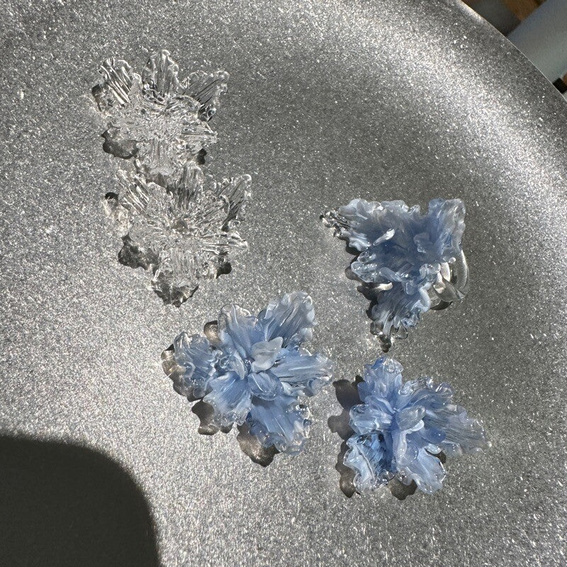 Flamework Glass Iris Stud Earrings