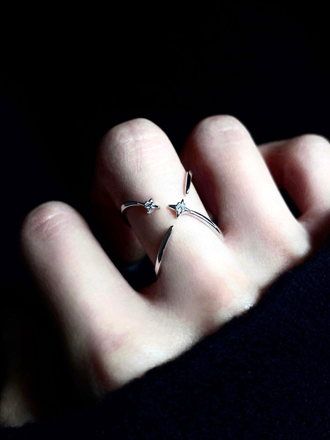 Galaxy Four Pointed Star Ring - Lumivault