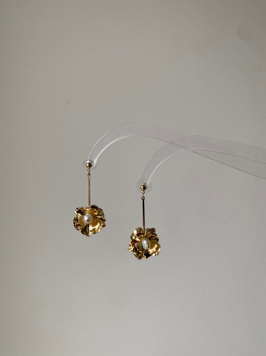 Gold Flower Pearl Drop Earrings - Lumivault