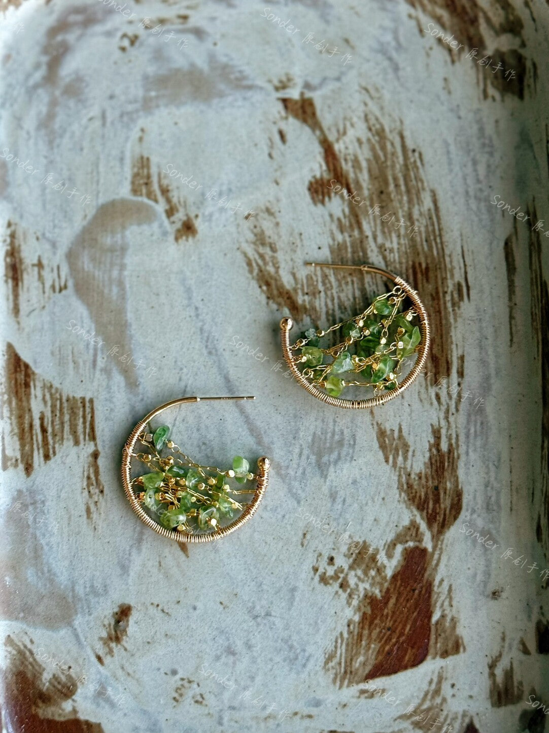 Green Quartz Irregular Winding Earrings,Lumivault.