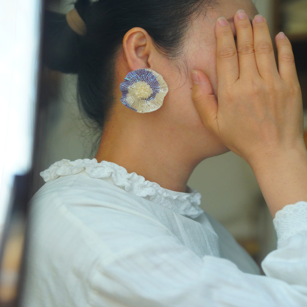 Handmade Beaded FLower Earrings,Lumivault.