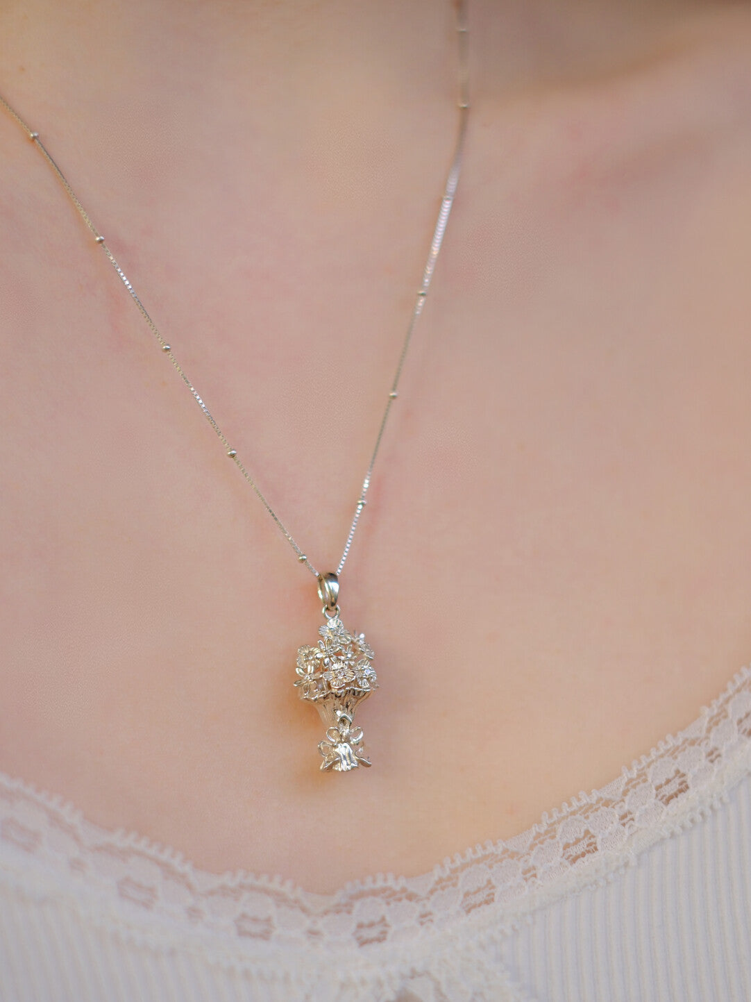Handmade Bouquet Luxury Necklace,Lumivault.