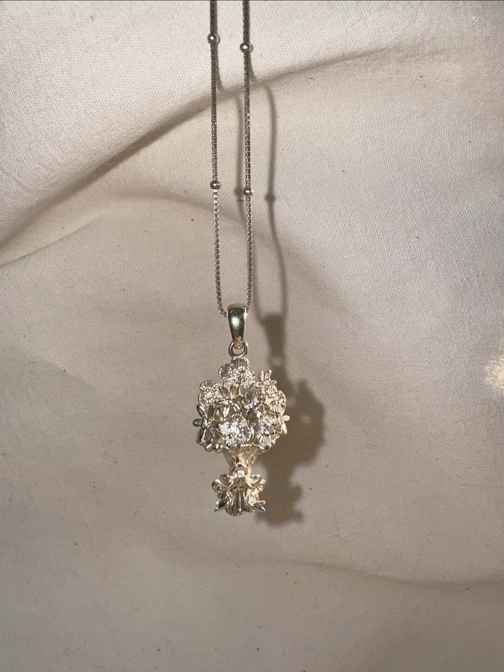 Handmade Bouquet Luxury Necklace,Lumivault.