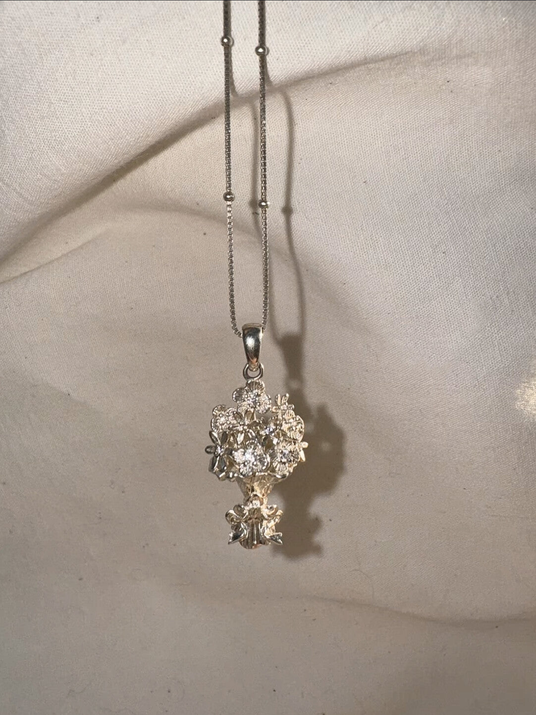 Handmade Bouquet Luxury Necklace,Lumivault.