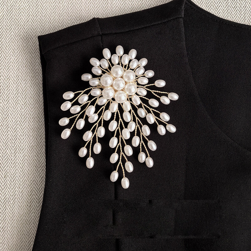 Handmade Copper Wire Beaded Flower Brooch,Lumivault.