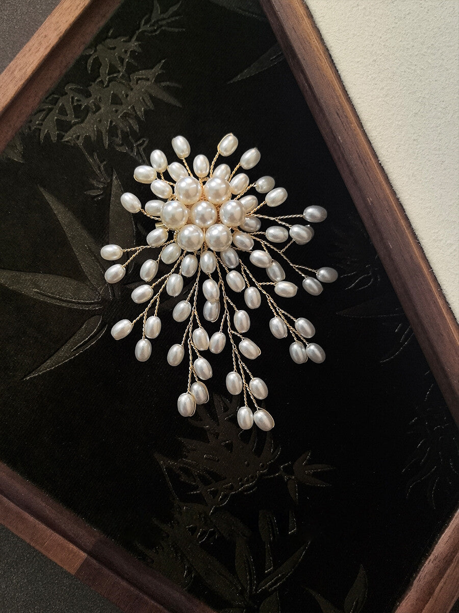 Handmade Copper Wire Beaded Flower Brooch,Lumivault.