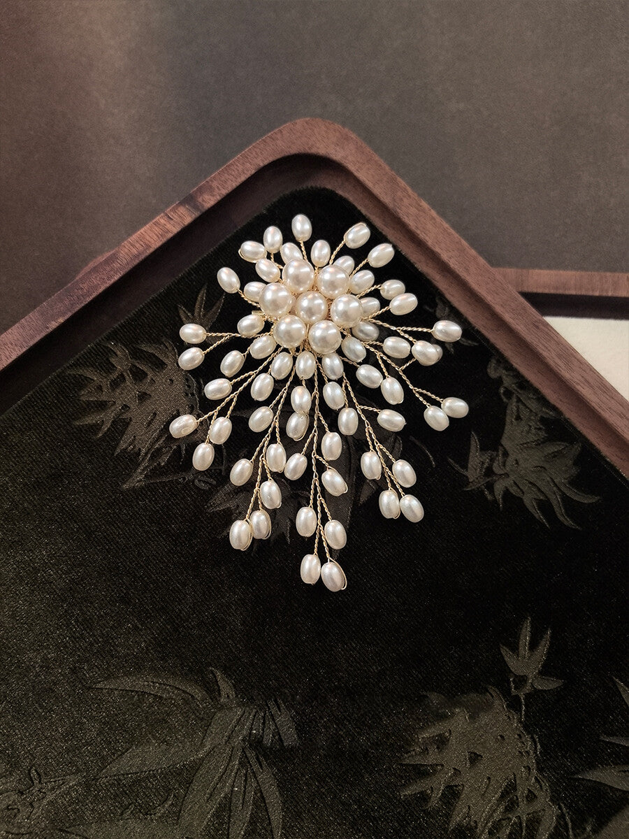 Handmade Copper Wire Beaded Flower Brooch,Lumivault.