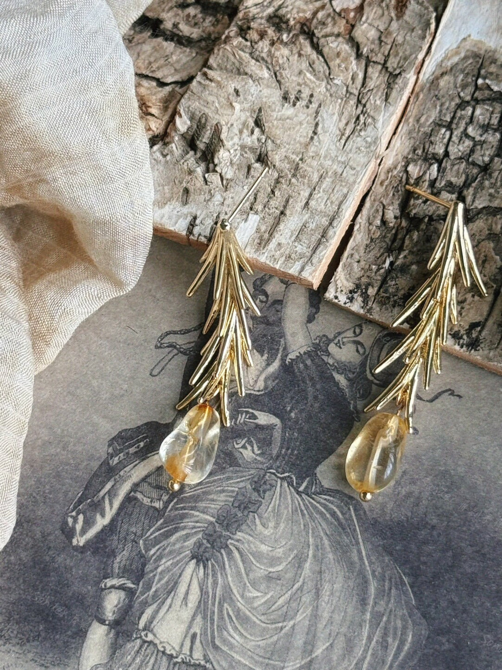 Handmade Pine Citrine Earrings,Lumivault.